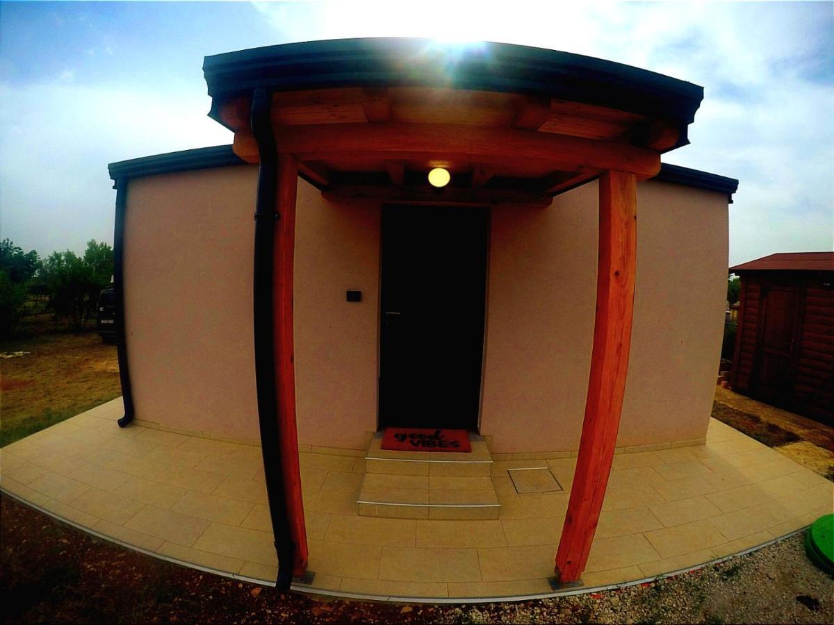 Nature Home Eco-Friendly Pet-Friendly Fazana Bagian luar foto